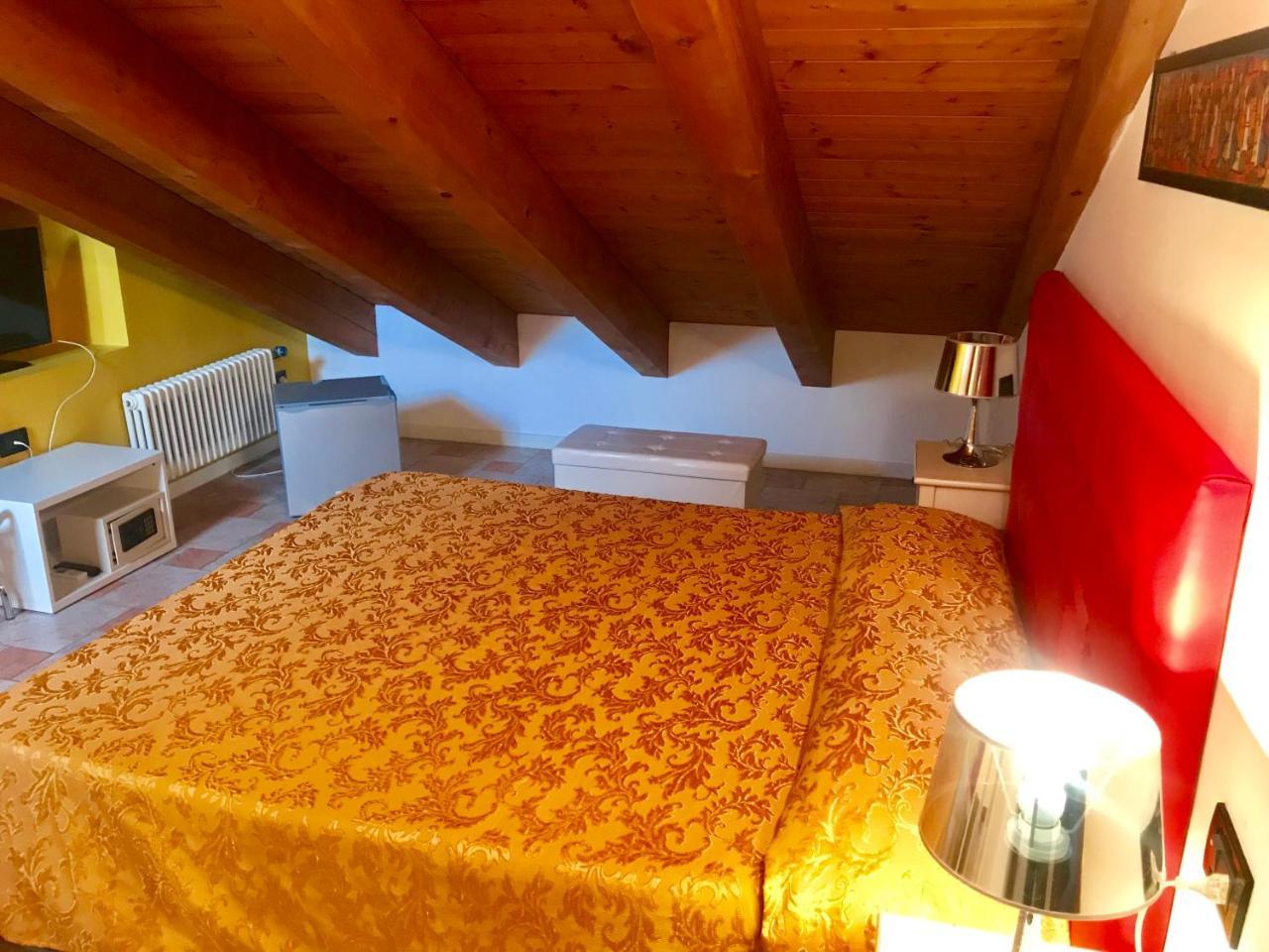 Chioggia Bridges Bed and Breakfast Exteriör bild